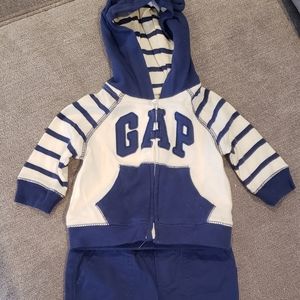 Baby Gap Hoodie with pants set, 0 - 3 months